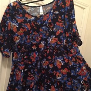Lularoe Perfect Tee